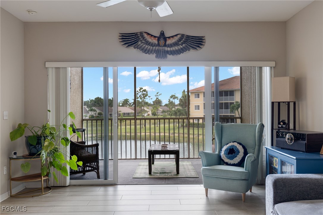 10020  Maddox Lane, Apt 211