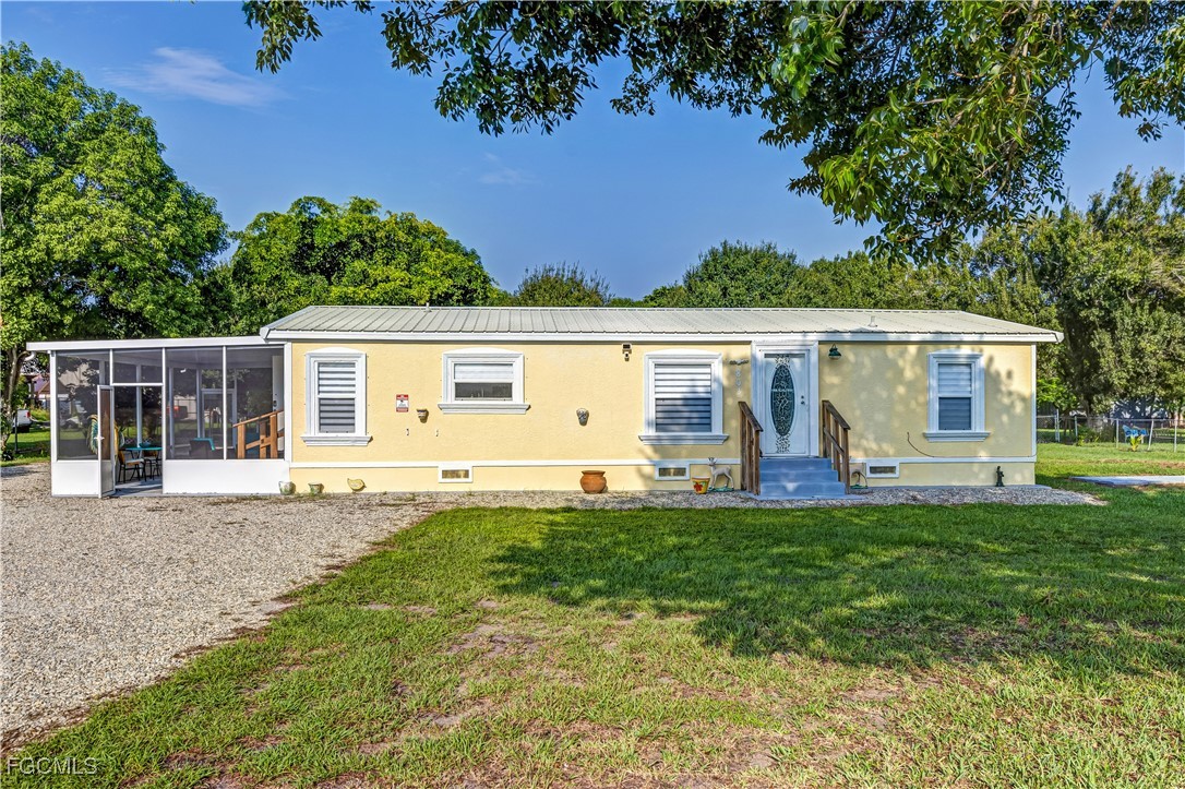 803  Allen Road