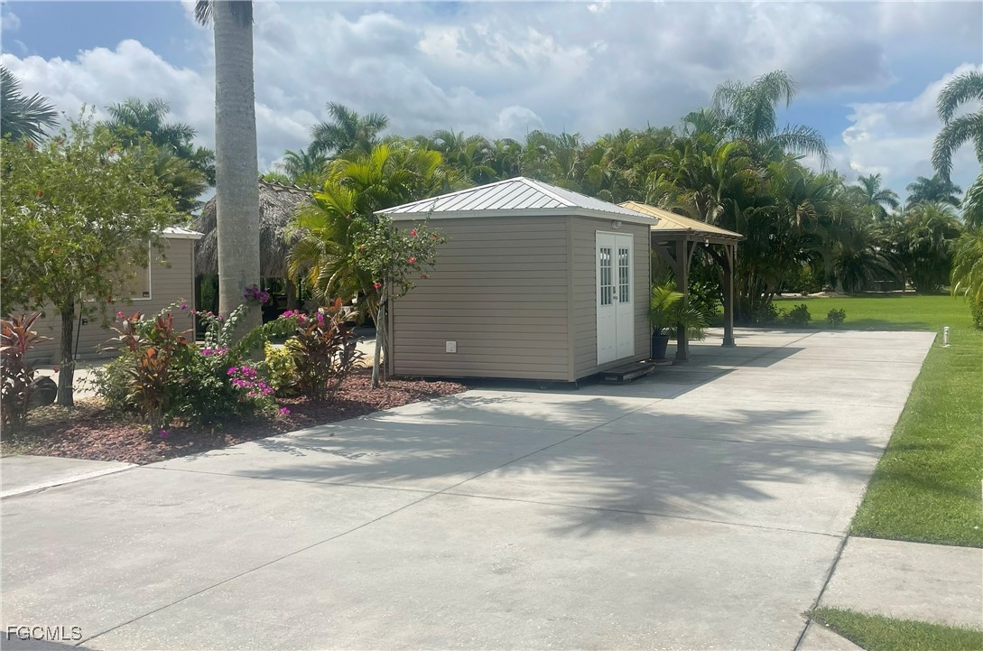5509  Cypress Trail Resort Circle