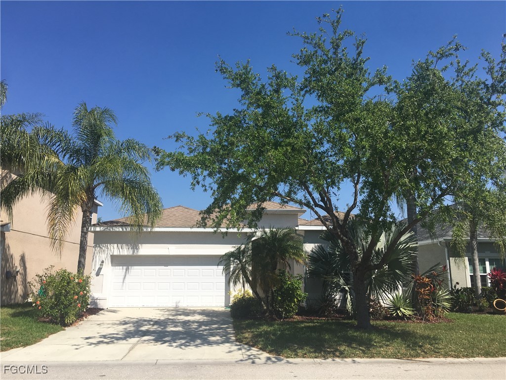 9019  Gladiolus Preserve Circle