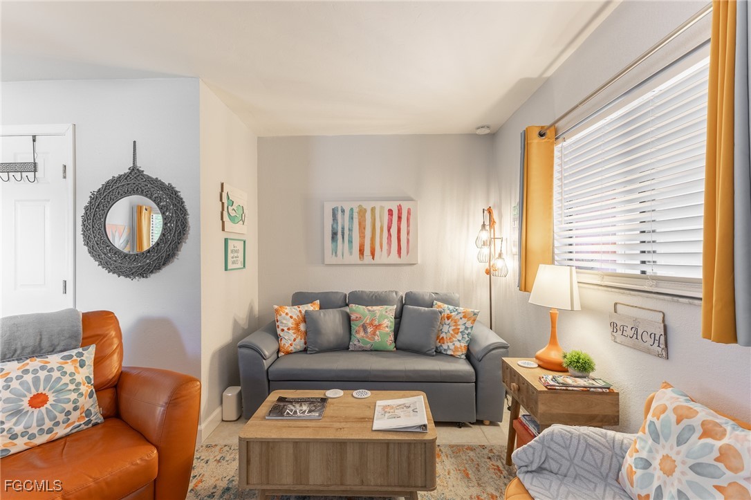 13433  Heald Lane, Apt 4A