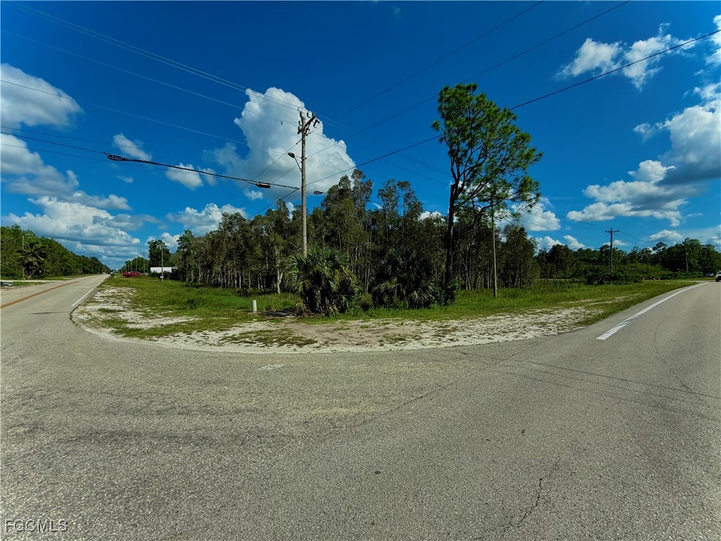 1001/1003  Homestead Road