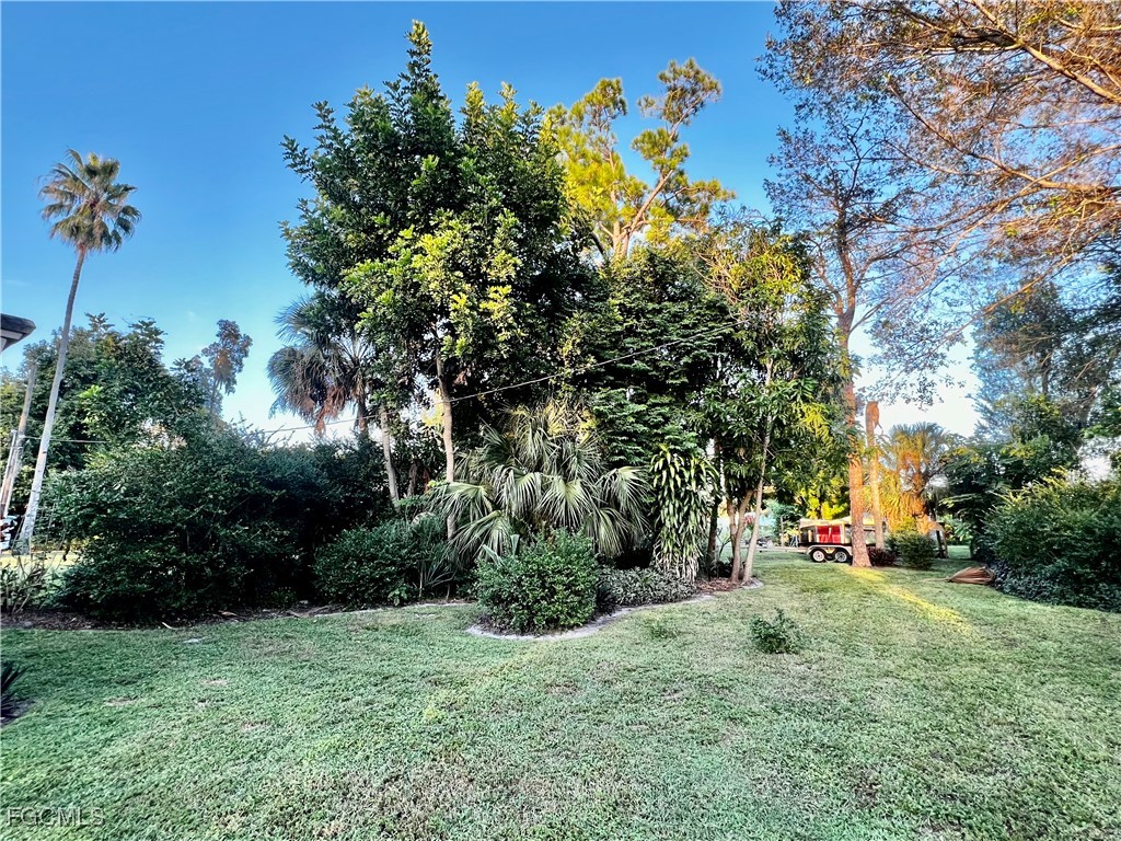 7623/7621  Breeze Drive