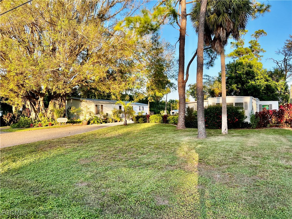 7623/7621  Breeze Drive