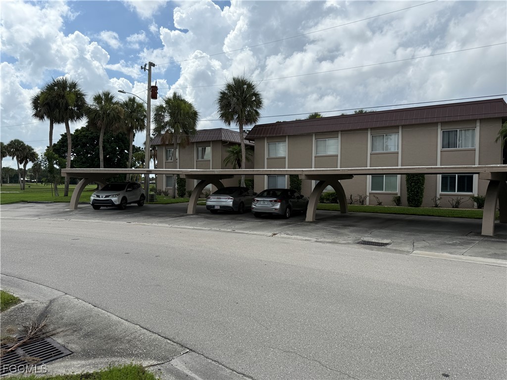 1699  Golf Club Drive, Apt 7