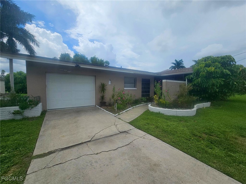 158 SW 51st Terrace