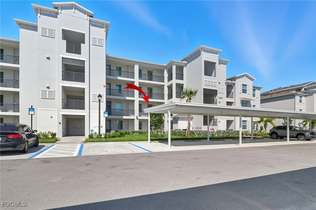 18451  Copperhead Ct N, Apt 526