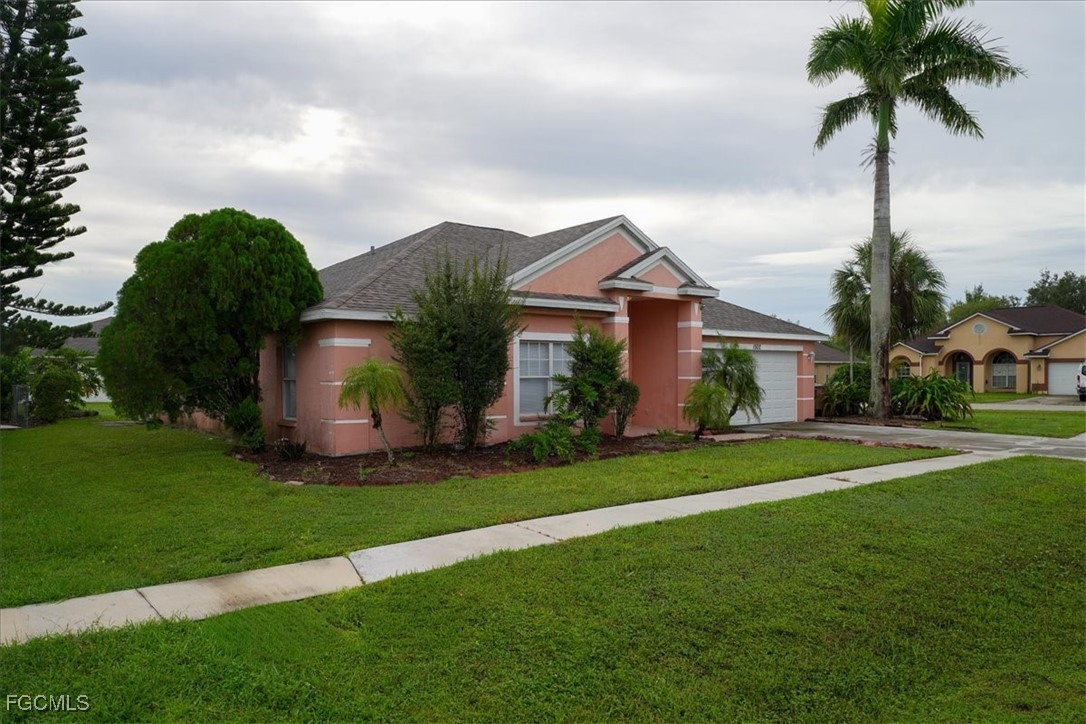1502  Scholar Court