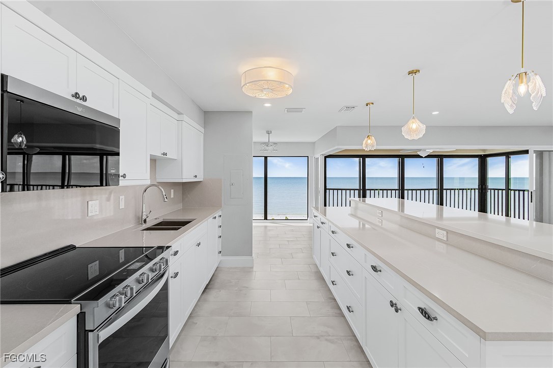 2721 W Gulf Drive, Apt 201