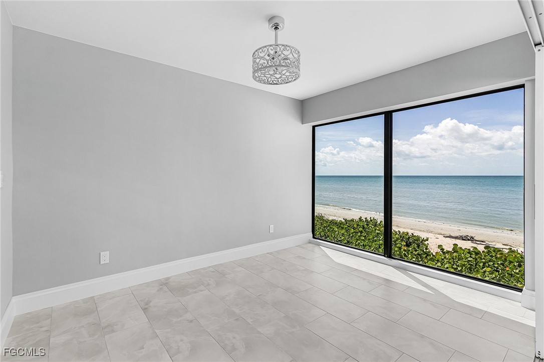 2721 W Gulf Drive, Apt 201