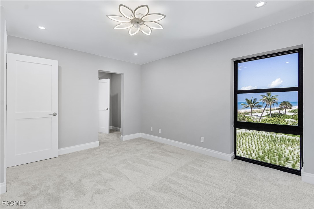 2721 W Gulf Drive, Apt 201