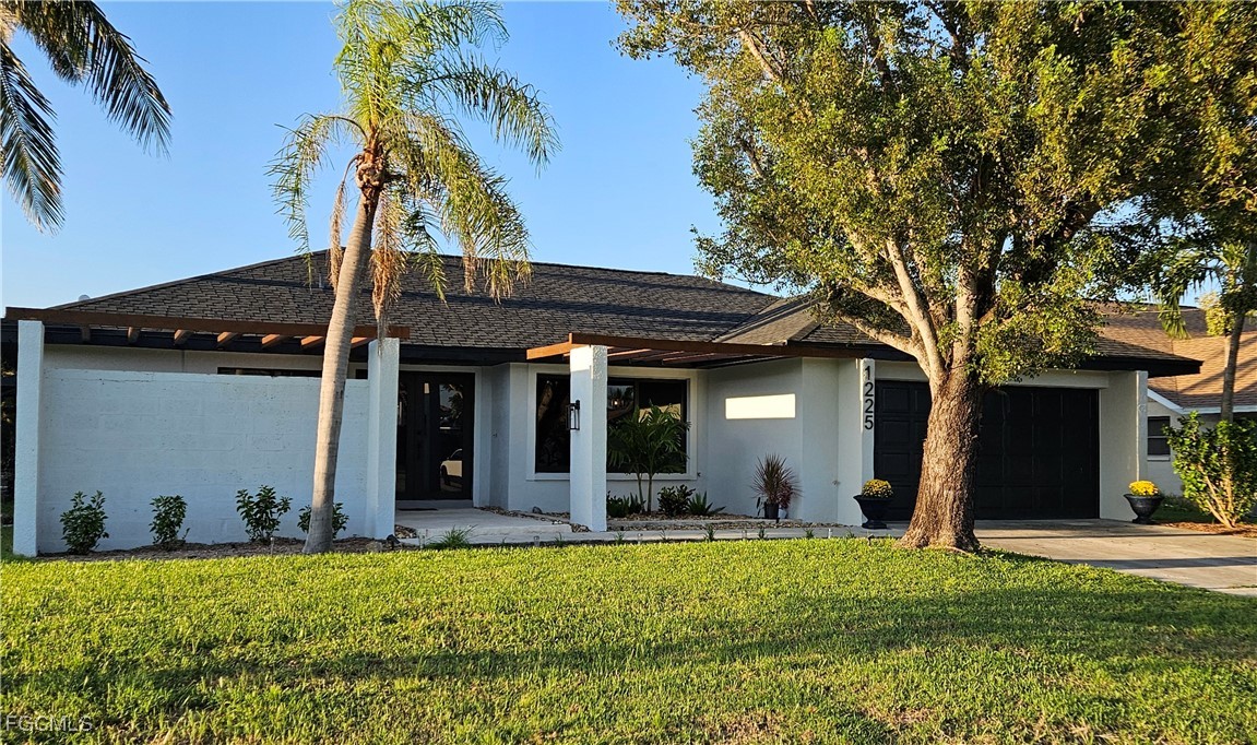 1225 SW 52nd Street