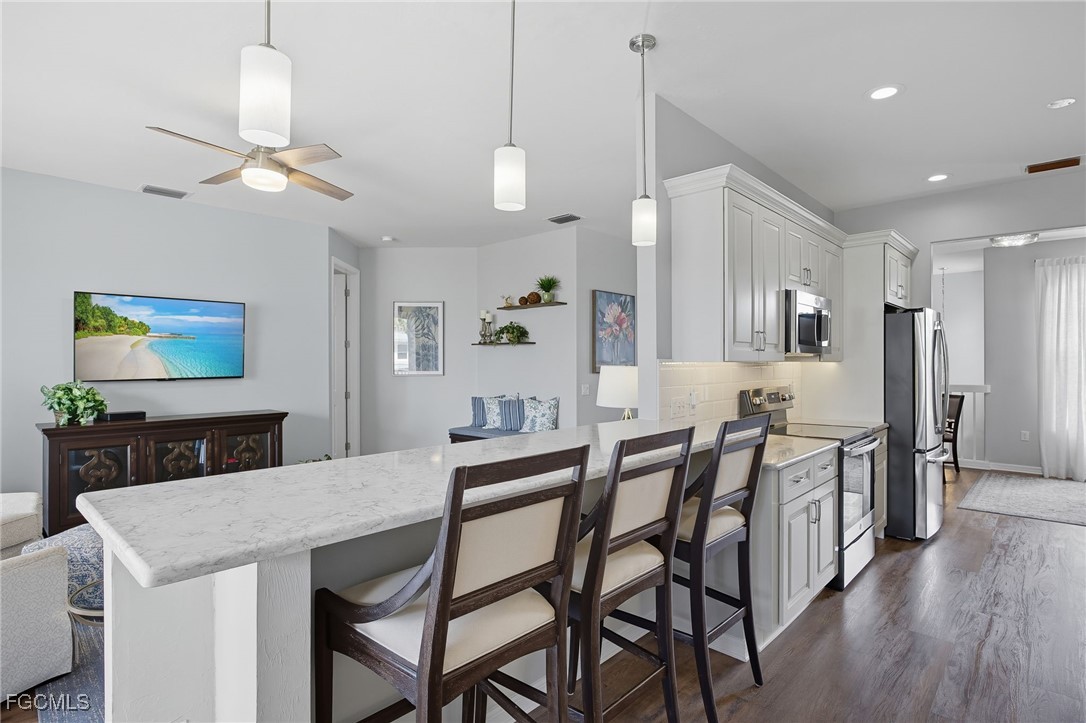 14541  Grande Cay Circle, Apt 3107