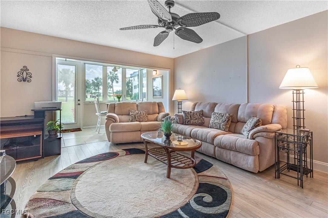 1828  Pine Valley Drive, Apt 110