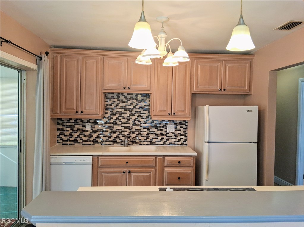 45  Tangerine Court