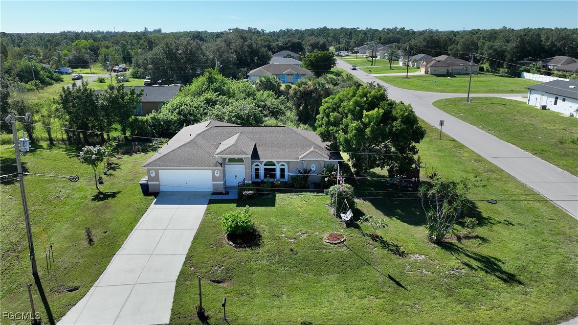 575  Bourse Circle