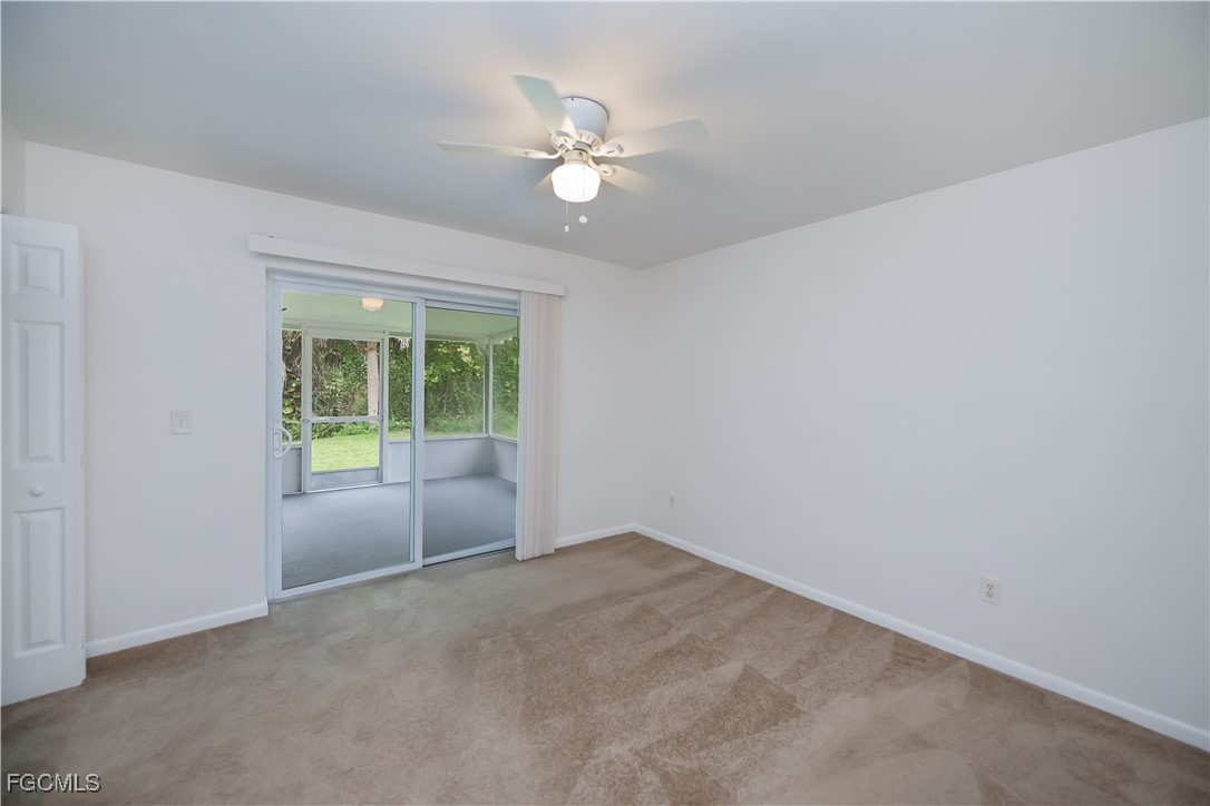 941/939 SE 24th Avenue