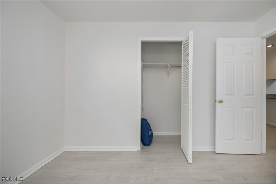 941/939 SE 24th Avenue