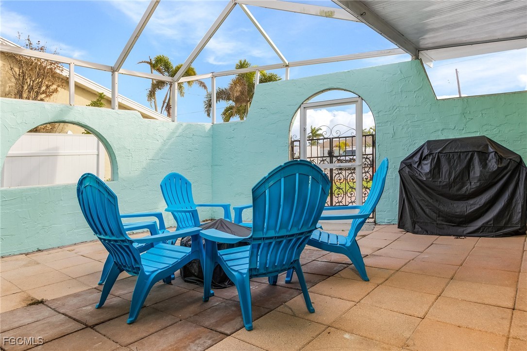 297  Donora Boulevard