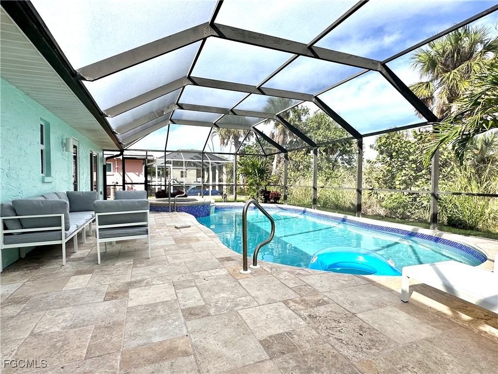 297  Donora Boulevard