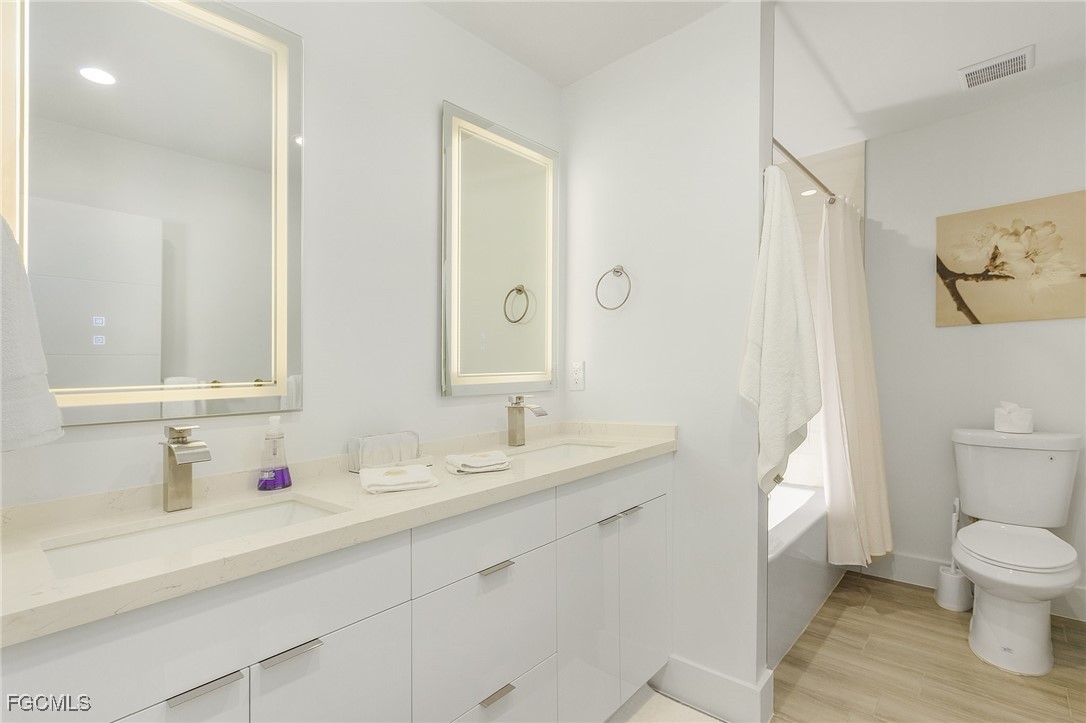 297  Donora Boulevard