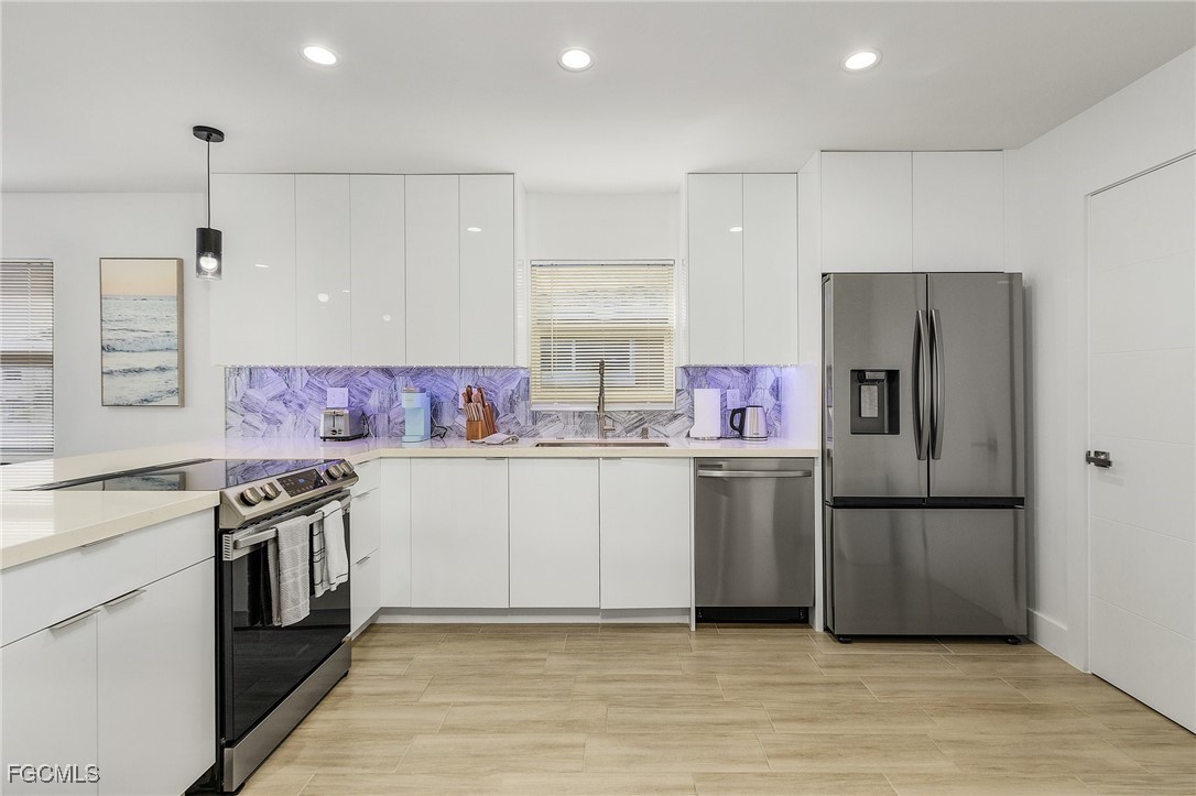 297  Donora Boulevard