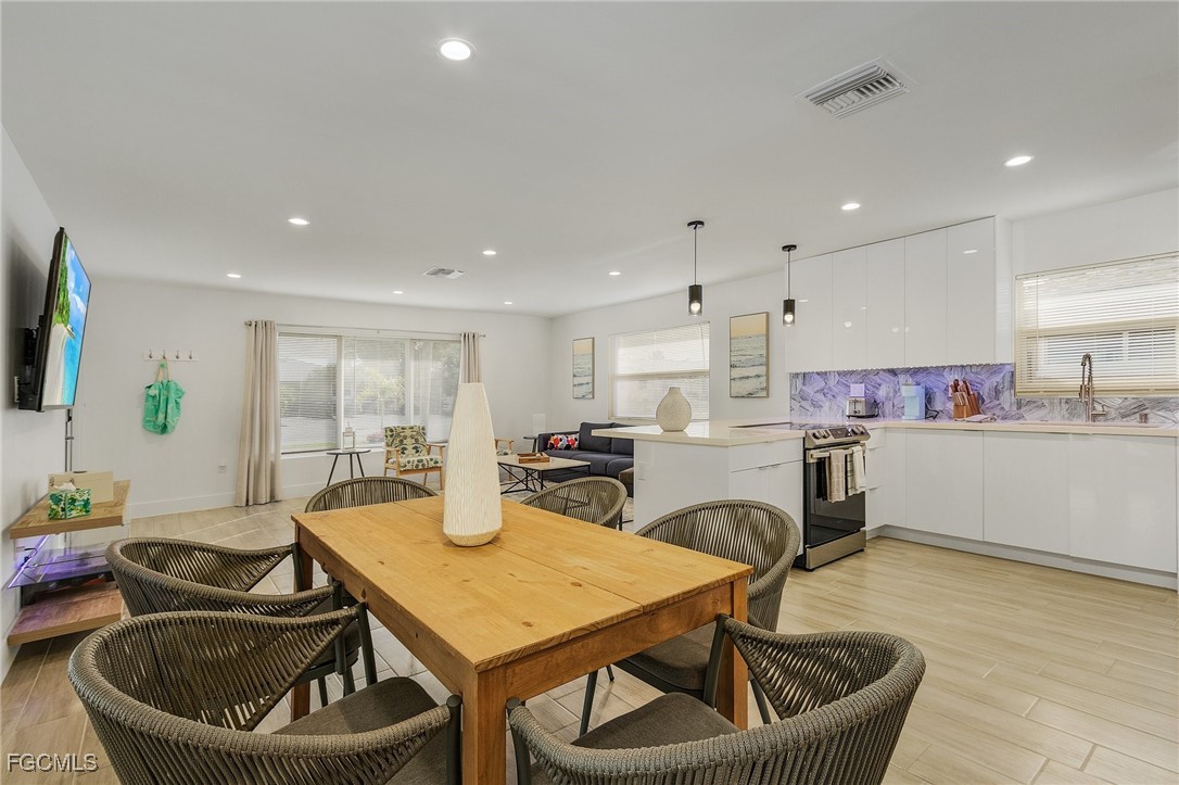 297  Donora Boulevard