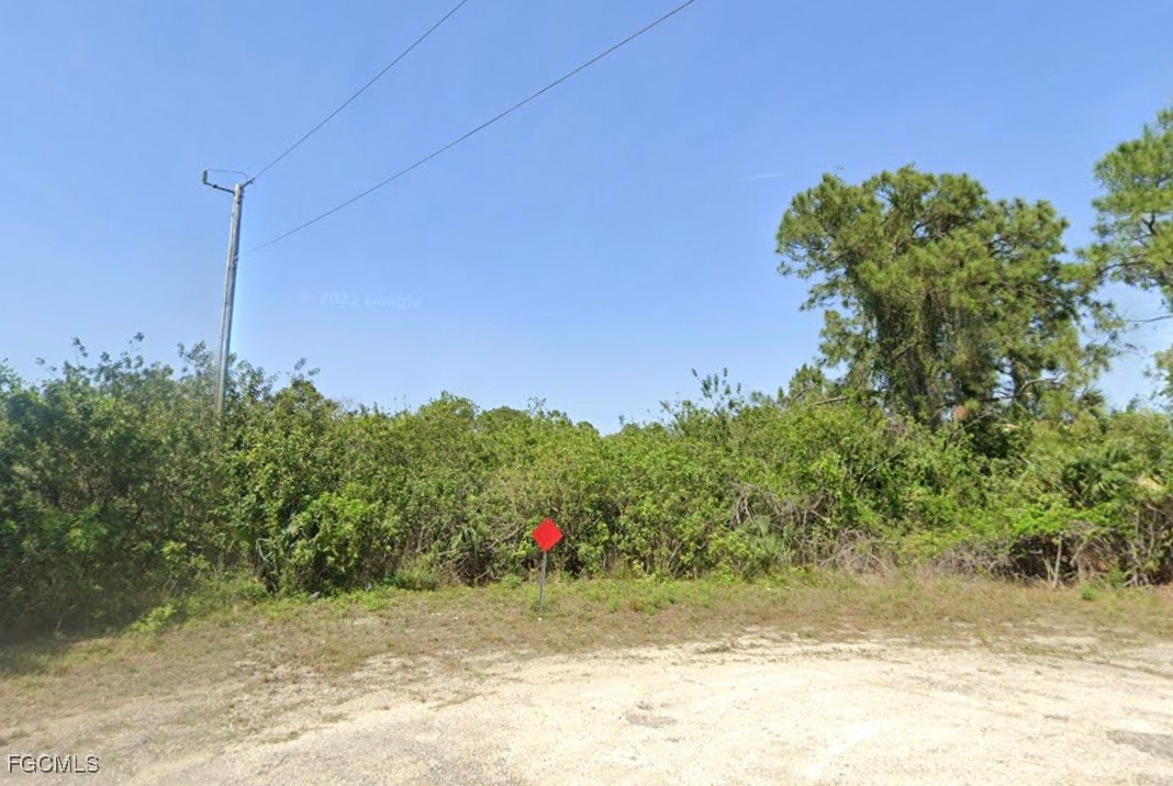 2808  Dora Circle