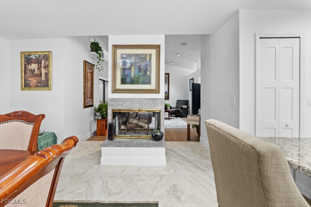 7090  Hendry Creek Drive