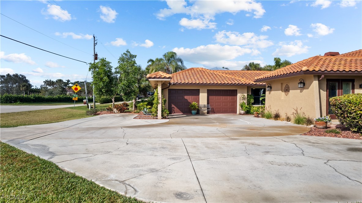 7090  Hendry Creek Drive
