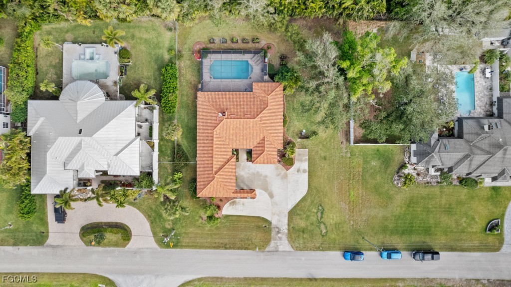 7090  Hendry Creek Drive