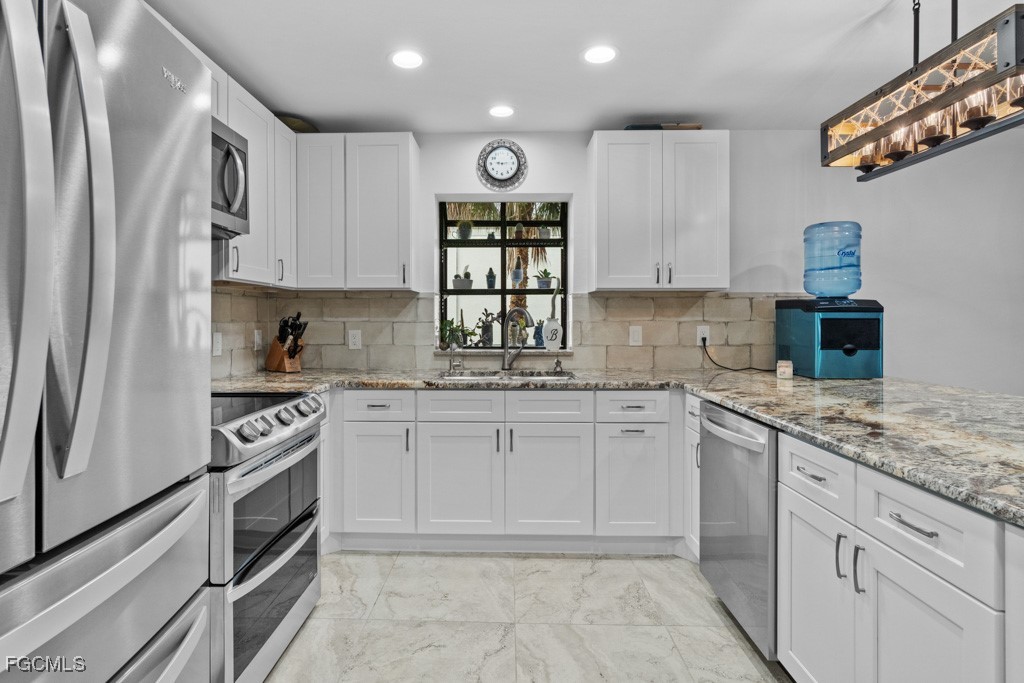 7090  Hendry Creek Drive