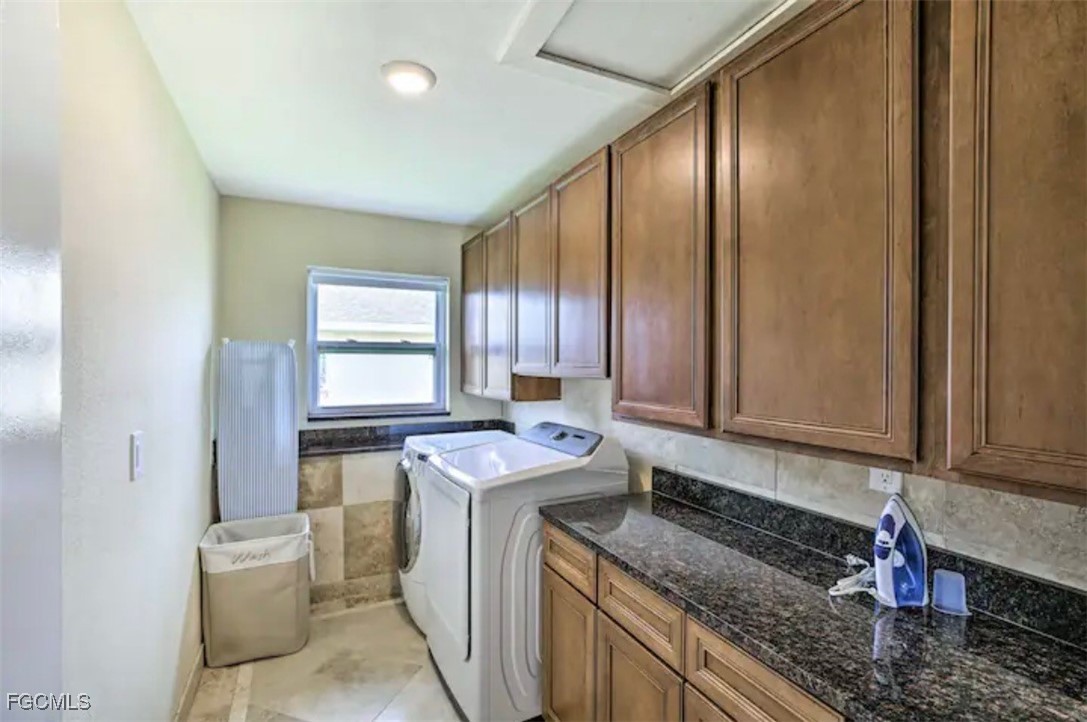 2806 SW 38th Terrace