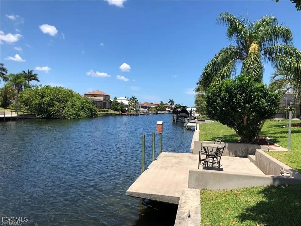 2806 SW 38th Terrace