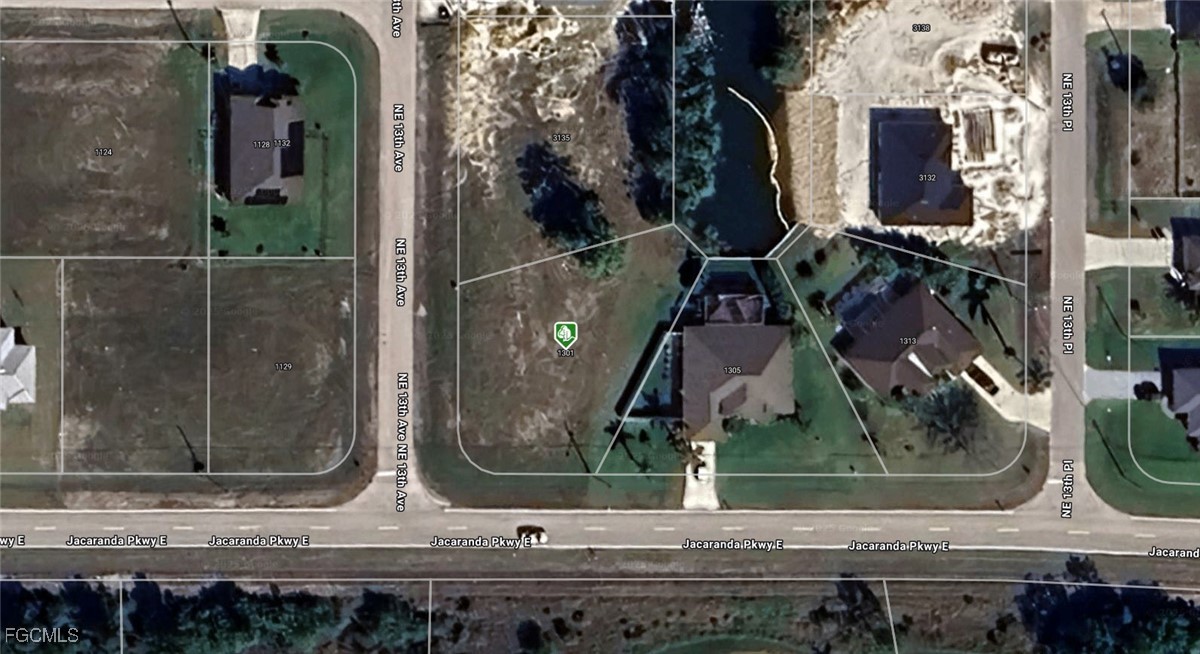 1301  Jacaranda Parkway