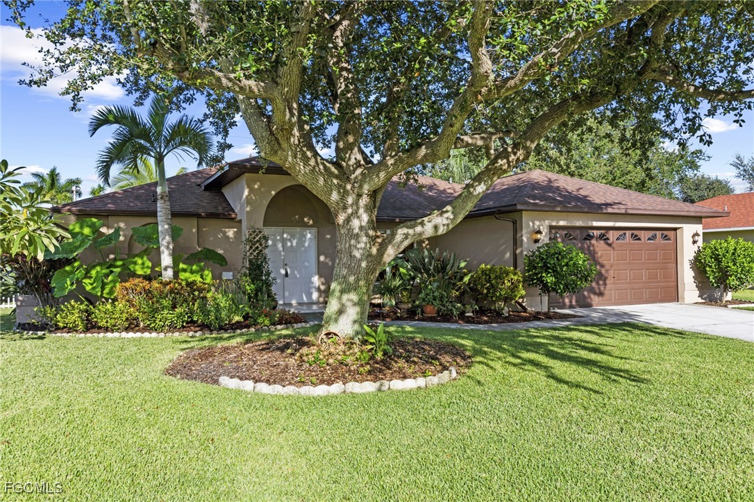 2114 SE 8th Place