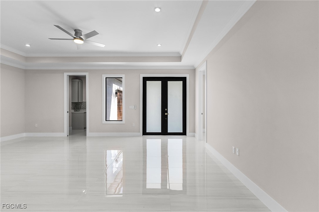 2158  Desoto Boulevard