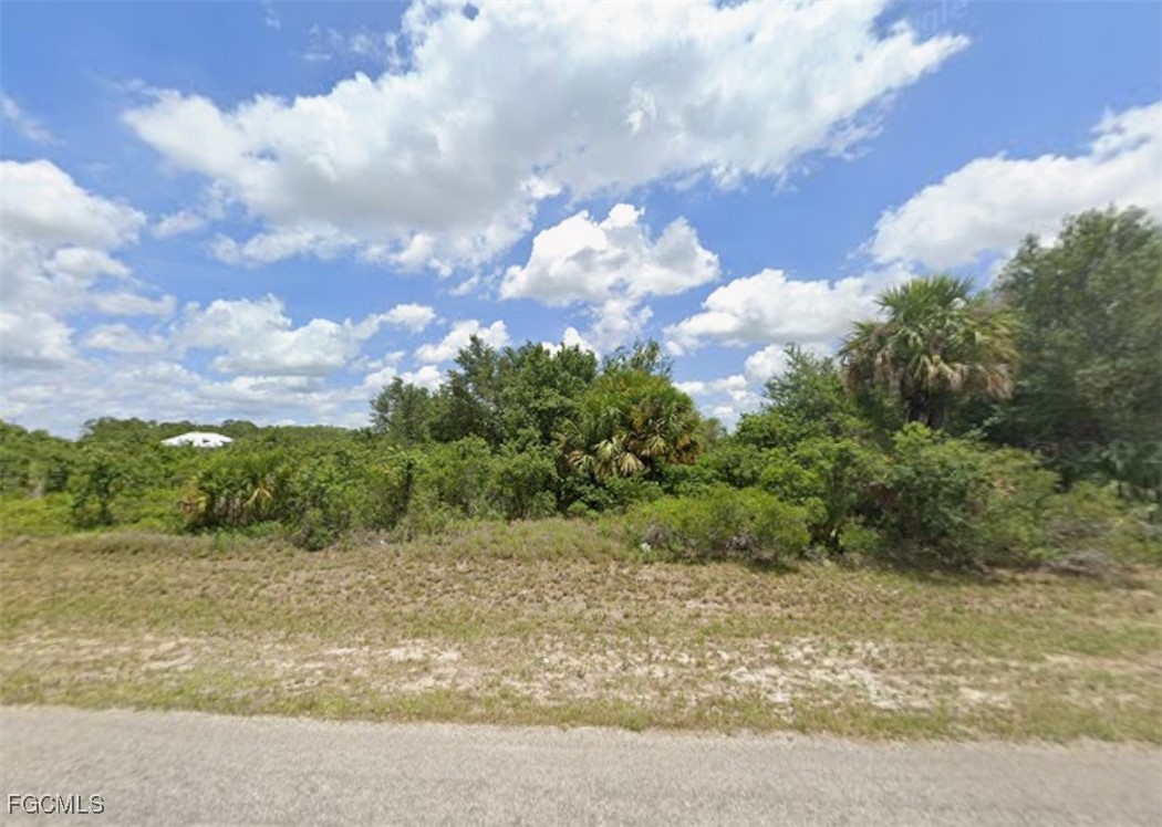 8007  Mangrove Circle