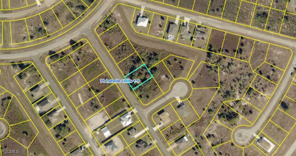 8007  Mangrove Circle