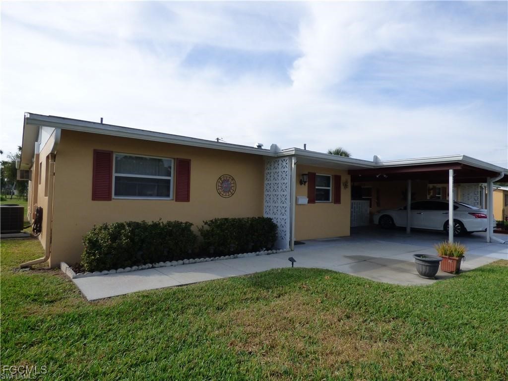 2200  Orchid Road