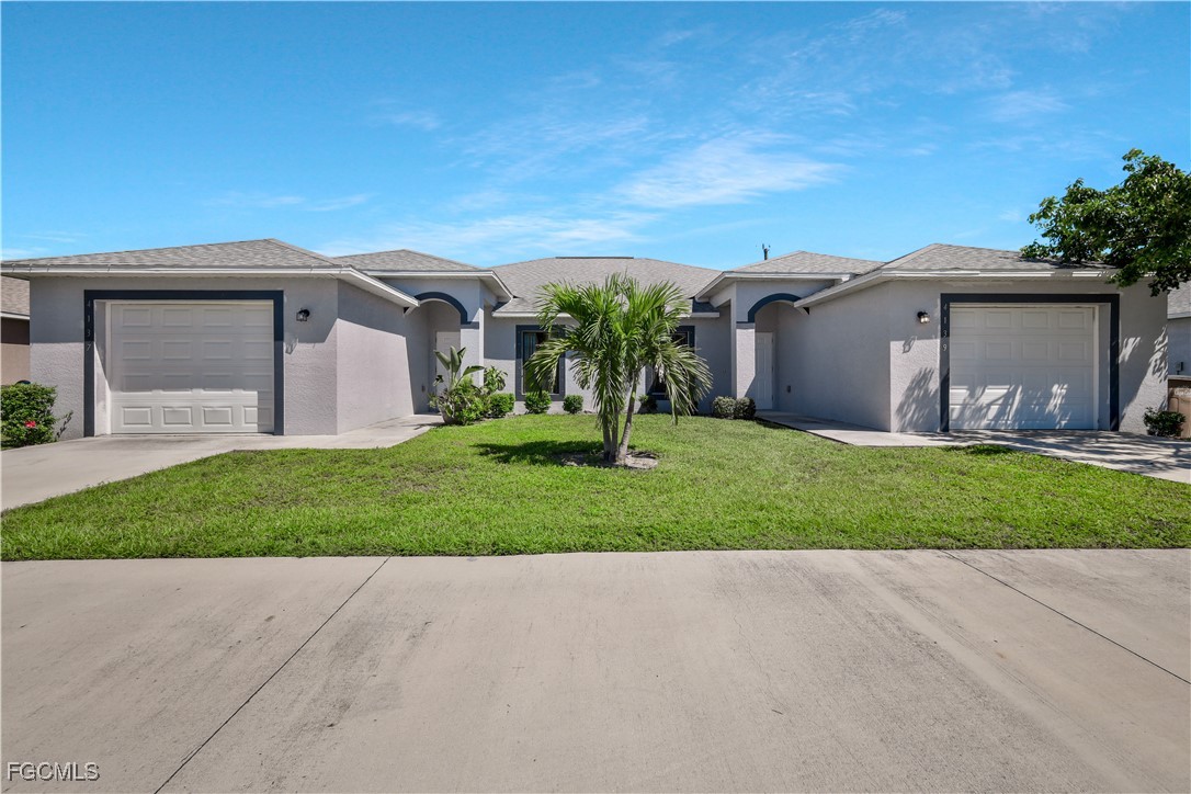 4137/4139 SW 8th Place