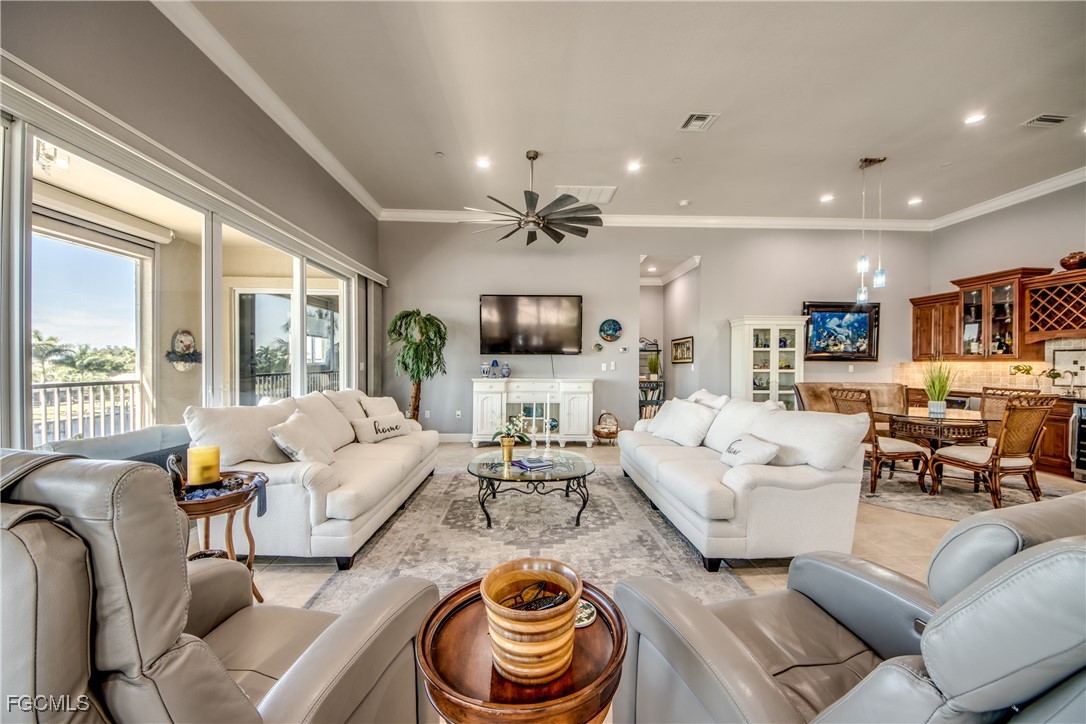 1640  Beach Parkway, Apt 301