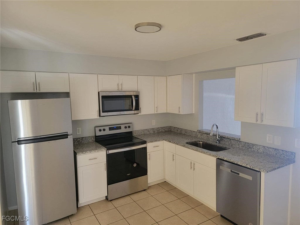 3165 E Riverside Drive, Apt 3175