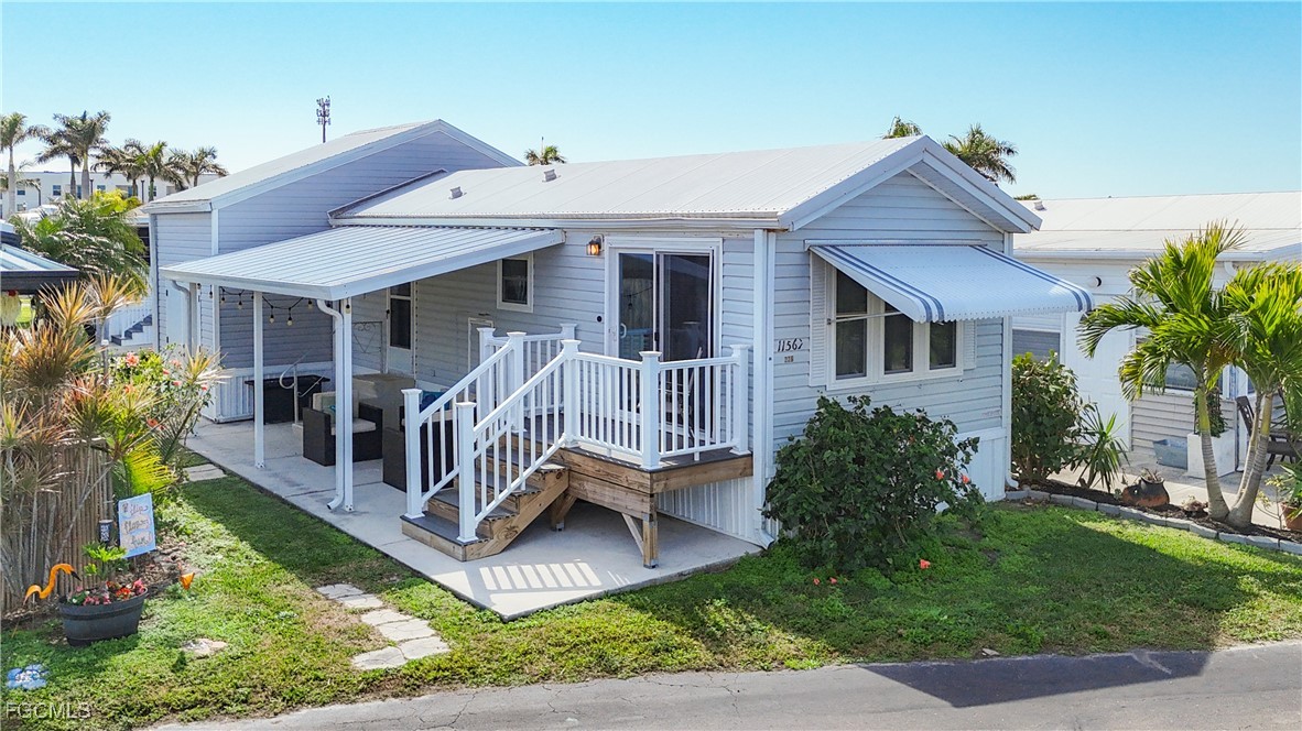 11561  Blue Warbler Drive