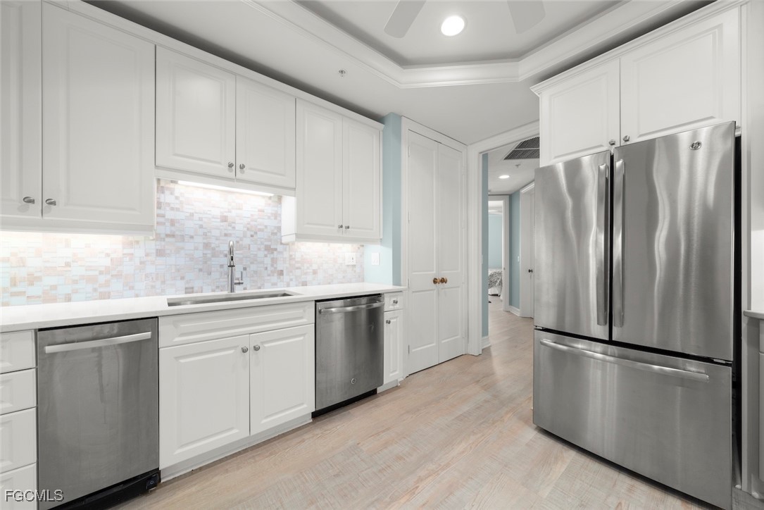 5669  Baltusrol Court, Apt 2B