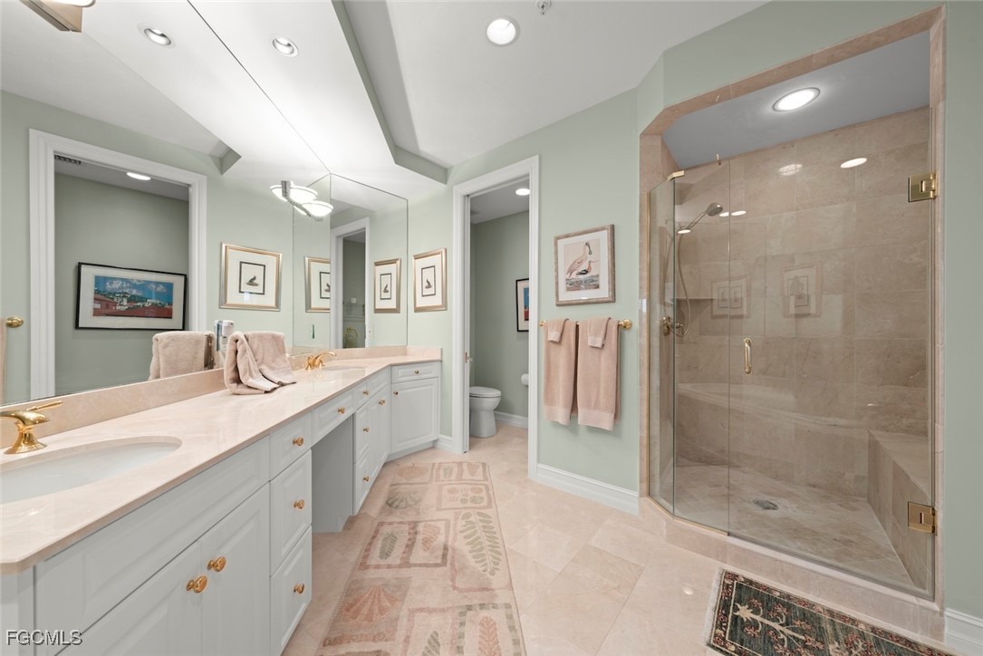 5669  Baltusrol Court, Apt 2B