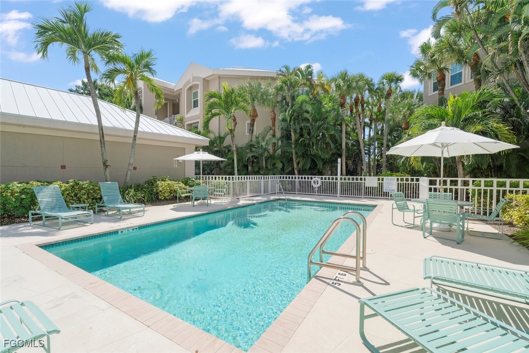 5669  Baltusrol Court, Apt 2B