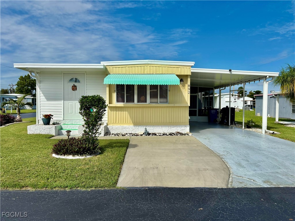 892  Homestead Drive
