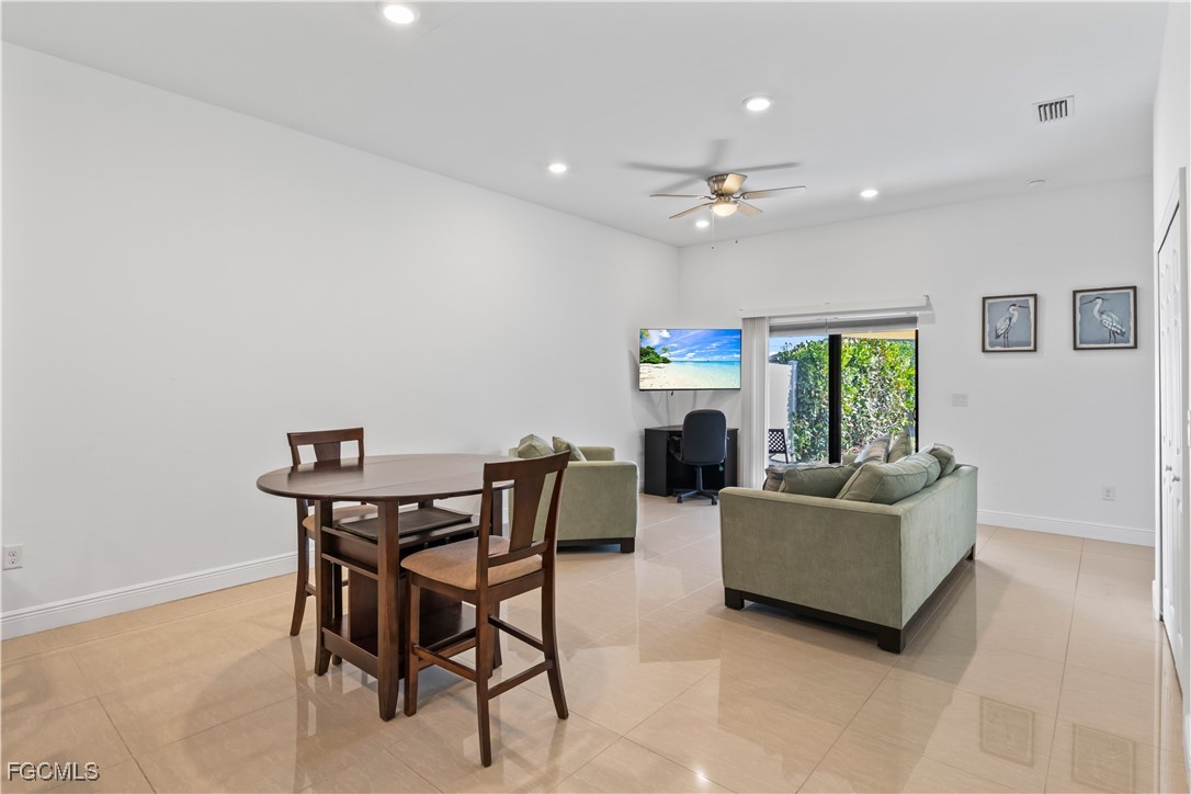 4513/4515 SW 9th Avenue