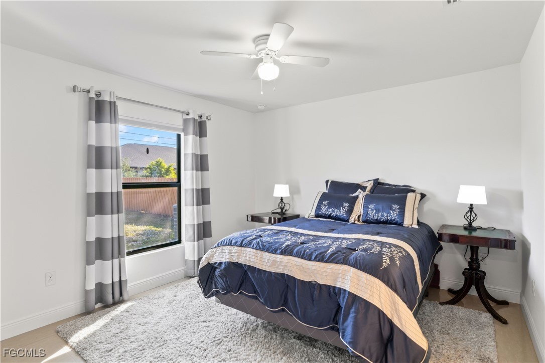 4513/4515 SW 9th Avenue